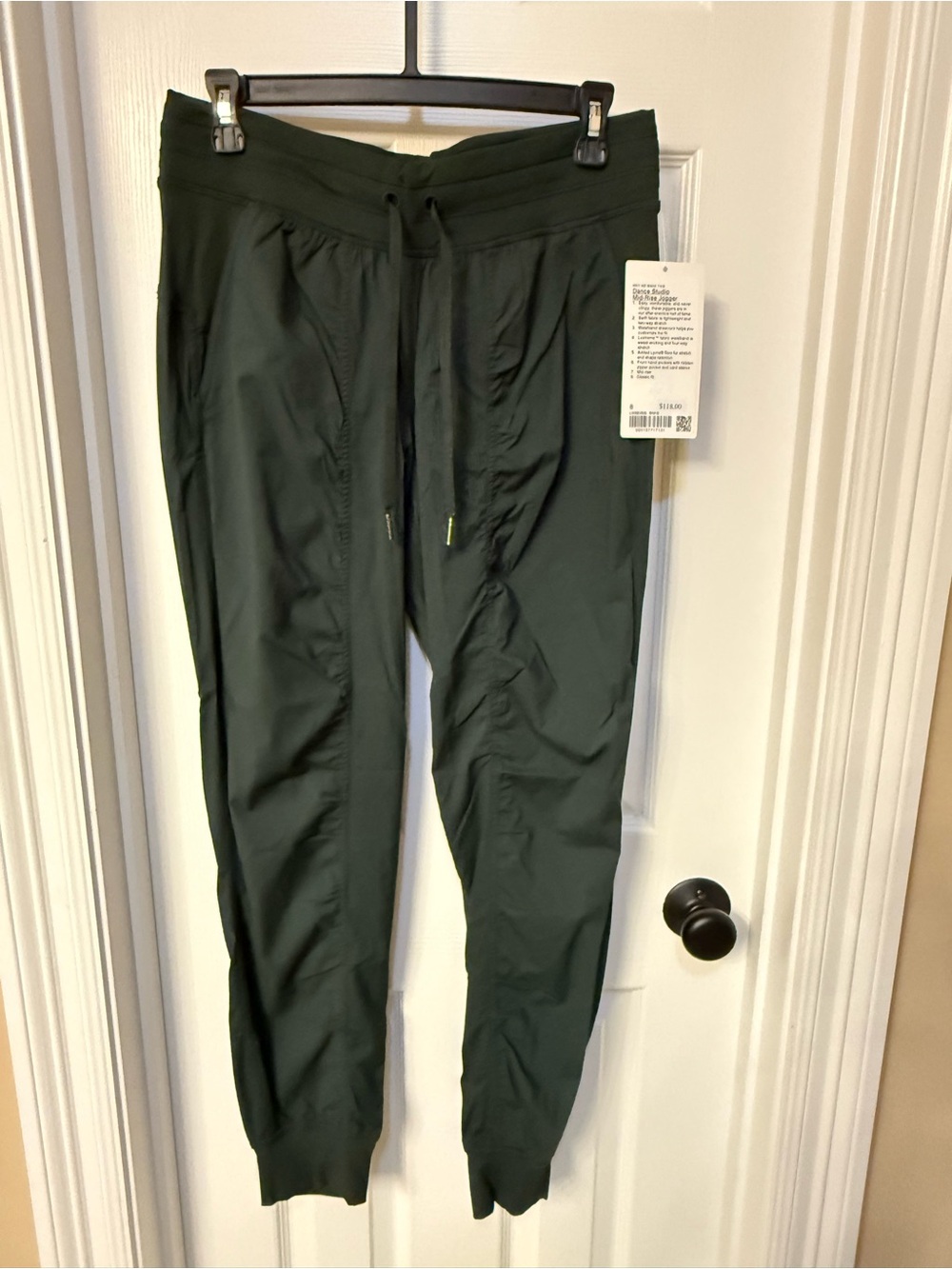 NWT Lululemon Dance Studio Mid Rise Jogger
